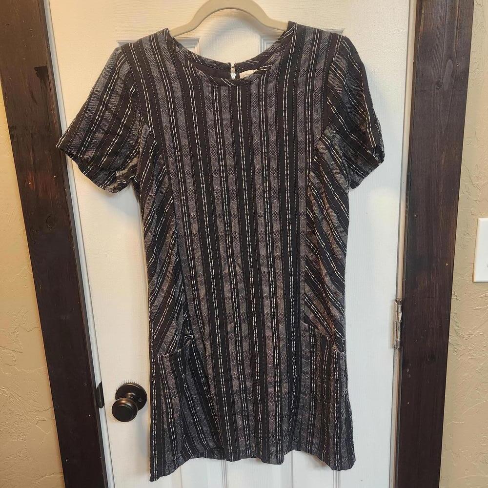 Paper Crane Women's Linen Blend Mini Dress - Size Small
